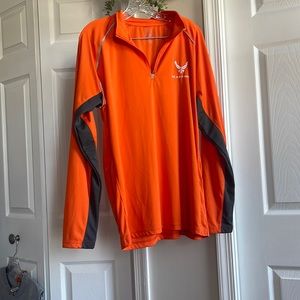Men’s lightweight quarter zip pullover